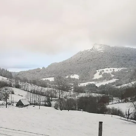 Entre Salers Et Le Puy Mary Dans Le Cantal * Saint-Paul-de-Salers