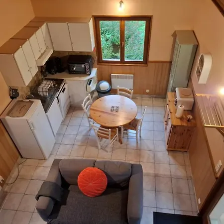 Entre Salers Et Le Puy Mary Dans Le Cantal * Saint-Paul-de-Salers