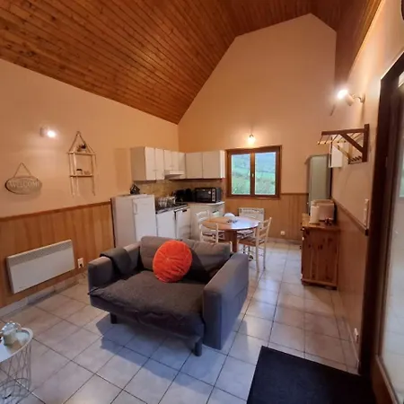 Ferienhaus Entre Salers Et Le Puy Mary Dans Le Cantal *