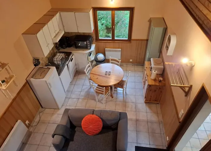 Entre Salers Et Le Puy Mary Dans Le Cantal * Saint-Paul-de-Salers