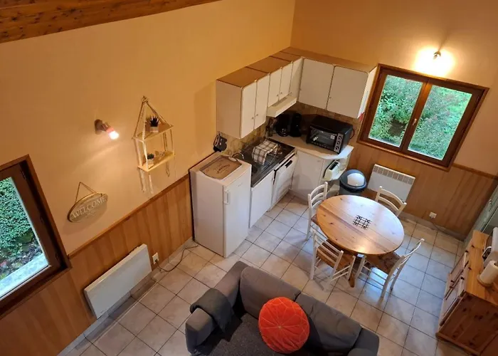 Entre Salers Et Le Puy Mary Dans Le Cantal Holiday home Saint-Paul-de-Salers