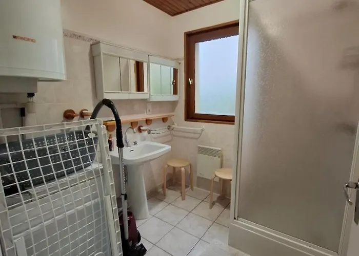 Entre Salers Et Le Puy Mary Dans Le Cantal Holiday home *